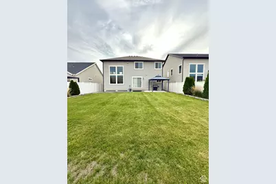 12476 S Clipper Peak Dr, Herriman, UT 84096 - Photo 11