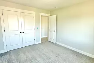 12476 S Clipper Peak Dr, Herriman, UT 84096 - Photo 43