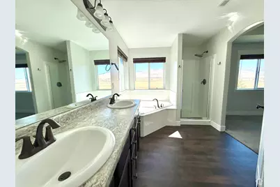 12476 S Clipper Peak Dr, Herriman, UT 84096 - Photo 55