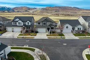 12476 S Clipper Peak Dr, Herriman, UT 84096 - Photo 5