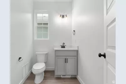 11194 S Fordman Way, South Jordan, UT 84009 - Photo 7