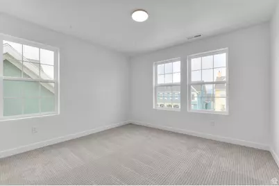 11194 S Fordman Way, South Jordan, UT 84009 - Photo 15