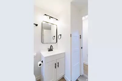 65 E 400 S #8, American Fork, UT 84003 - Photo 9