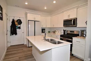 1703 N 840 W, Salem, UT 84653 - Photo 3