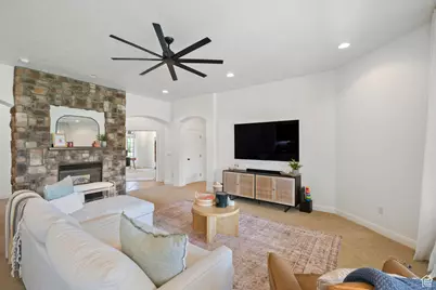 2032 E Circle Ridge Dr Dr, Saint George, UT 84790 - Photo 7