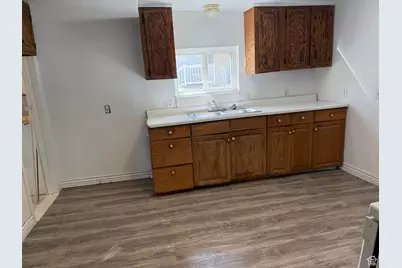 140 S 600 E, Wellington, UT 84542 - Photo 5