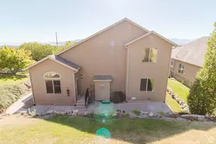 9078 N Renaissance Dr, Cedar Hills, UT 84062 - Photo 63