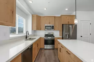 4206 W Dead Horse Ct, Riverton, UT 84096 - Photo 3