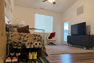 13526 S Poole Dr, Riverton, UT 84096 - Photo 1