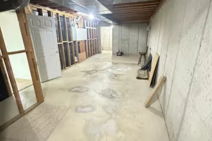 5488 S 250 E, Washington Terrace, UT 84405 - Photo 41