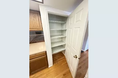 5488 S 250 E, Washington Terrace, UT 84405 - Photo 9