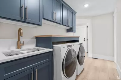 230 W Center St, Gunnison, UT 84634 - Photo 23