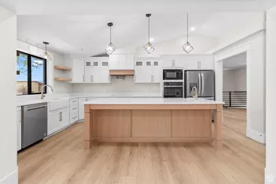 230 W Center St, Gunnison, UT 84634 - Photo 17