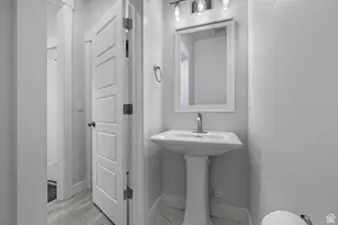 4652 W Isla Daybreak Rd S, South Jordan, UT 84095 - Photo 11