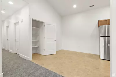 2192 N Springtime Dr, Saratoga Springs, UT 84045 - Photo 9