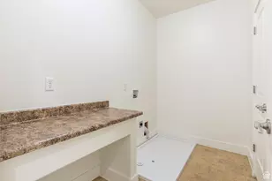 2192 N Springtime Dr, Saratoga Springs, UT 84045 - Photo 23