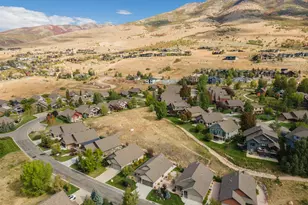 5937 E Big Horn Pkwy, Eden, UT 84310 - Photo 25