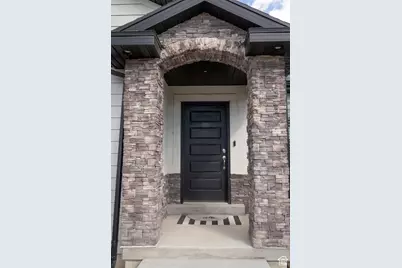 111 S Jodi Ln E, Grantsville, UT 84029 - Photo 3