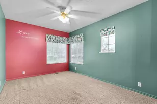 337 E Pavilion Circle, Saratoga Springs, UT 84045 - Photo 9