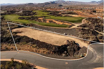 2589 N Kiva Cir, Saint George, UT 84770 - Photo 15