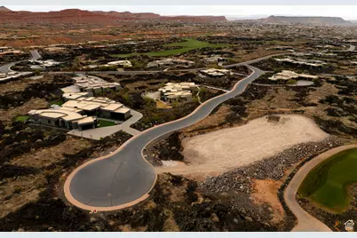 2589 N Kiva Cir, Saint George, UT 84770 - Photo 15