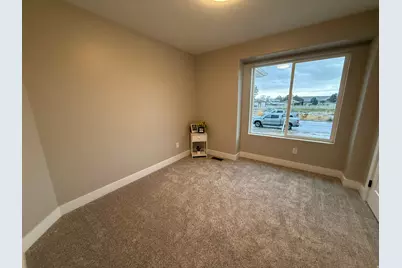 3274 N 2500 W, Farr West, UT 84404 - Photo 11