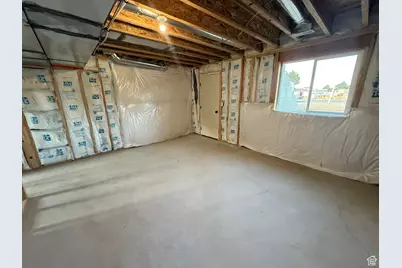 3274 N 2500 W, Farr West, UT 84404 - Photo 23