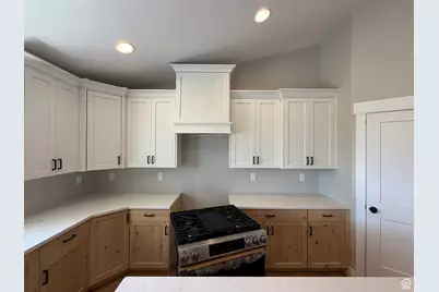 2417 W 3200 N, Farr West, UT 84404 - Photo 9