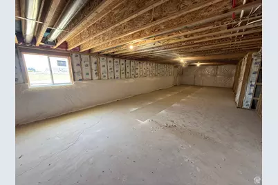 2417 W 3200 N, Farr West, UT 84404 - Photo 29