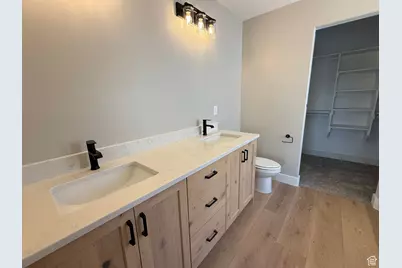 2417 W 3200 N, Farr West, UT 84404 - Photo 17