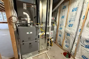 2417 W 3200 N, Farr West, UT 84404 - Photo 31