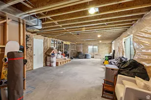 1096 N 340 W, Tooele, UT 84074 - Photo 23