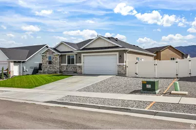 1096 N 340 W, Tooele, UT 84074 - Photo 31