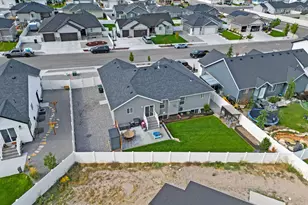 1096 N 340 W, Tooele, UT 84074 - Photo 35