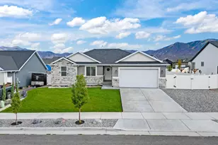 1096 N 340 W, Tooele, UT 84074 - Photo 33