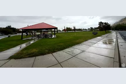 1329 E Kaylynne Cir, Brigham City, UT 84302 - Photo 7