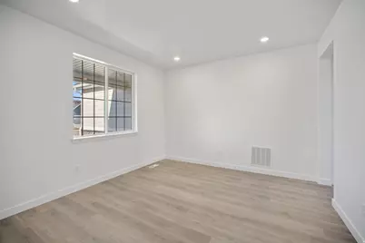 677 S Maxwell Dr #604, Grantsville, UT 84029 - Photo 11