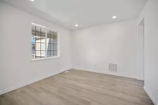 677 S Maxwell Dr, Grantsville, UT 84029 - Photo 11