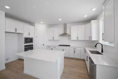 677 S Maxwell Dr #604, Grantsville, UT 84029 - Photo 3