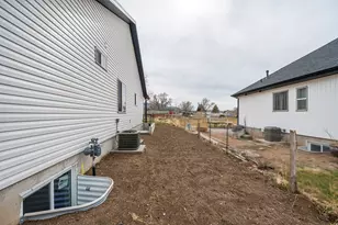 335 W 400 N, Fillmore, UT 84631 - Photo 29