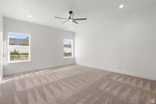 325 W 400 N, Fillmore, UT 84631 - Photo 7