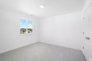 6677 W Mount Bristol Ln, Herriman, UT 84096 - Photo 11