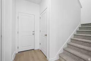 6677 W Mount Bristol Ln, Herriman, UT 84096 - Photo 9