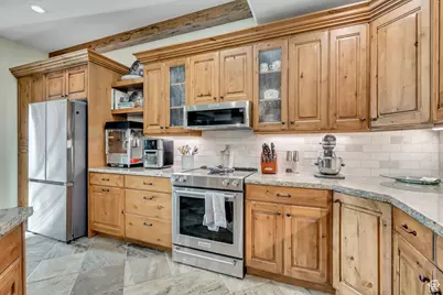 12838 S Hickory Ridge Ln E, Draper, UT 84020 - Photo 43