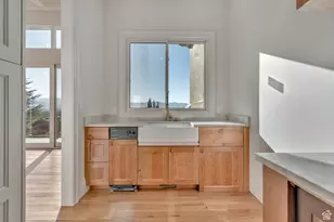 12838 S Hickory Ridge Ln E, Draper, UT 84020 - Photo 33