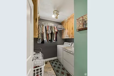 351 W Skyline Dr, Loa, UT 84747 - Photo 17