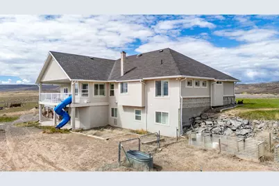 351 W Skyline Dr, Loa, UT 84747 - Photo 57