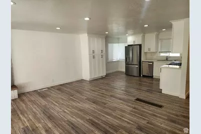 545 S 100 E, Bountiful, UT 84010 - Photo 5