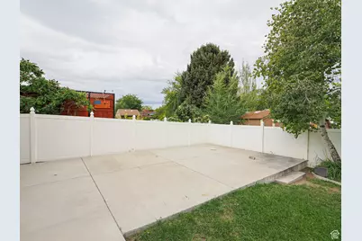 3376 W Sunnybrook Dr, West Valley, UT 84119 - Photo 17
