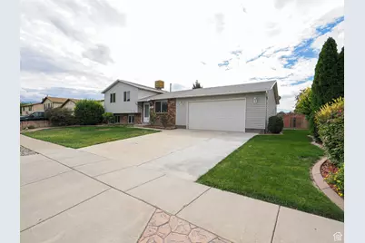 3871 W 2925 S, West Valley, UT 84120 - Photo 3